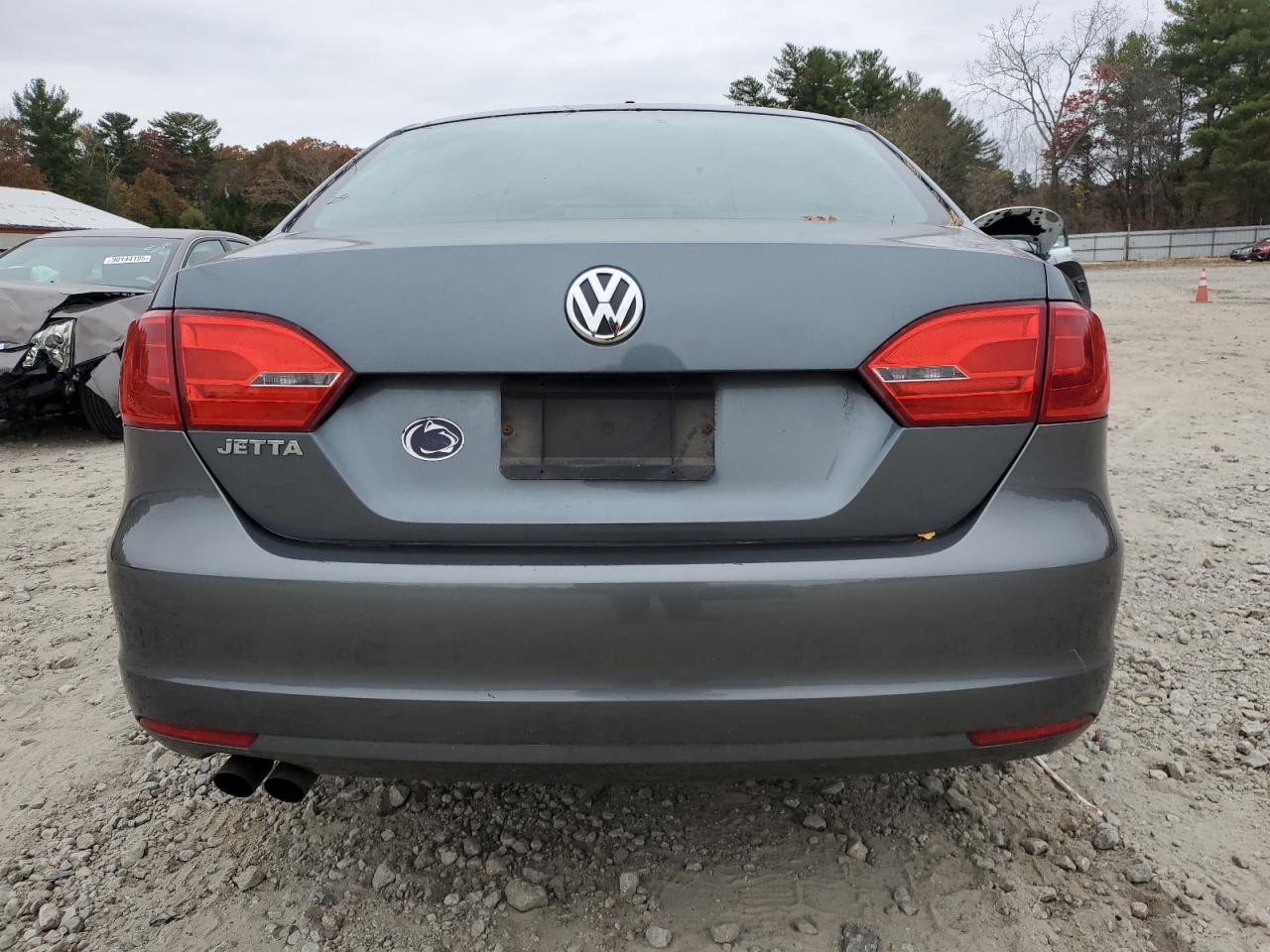 VOLKSWAGEN JETTA BASE