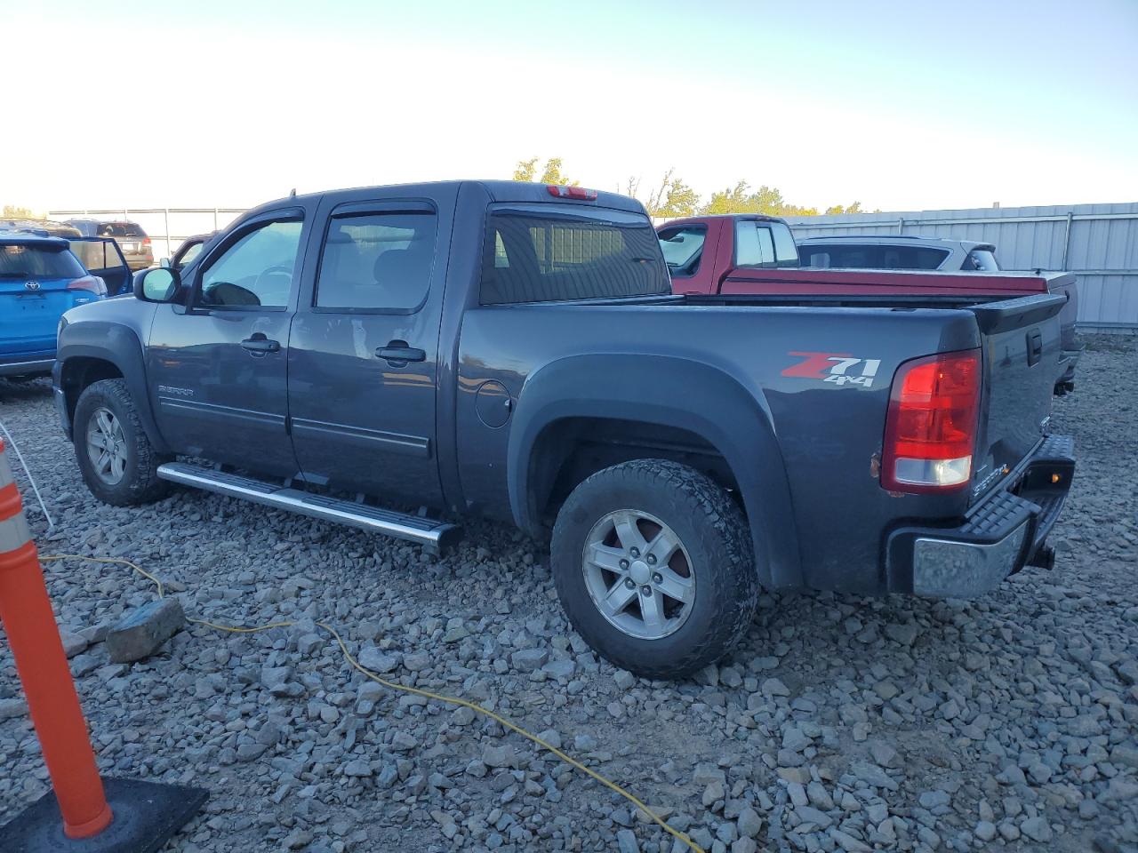 GMC SIERRA 1500 K1500 SLE