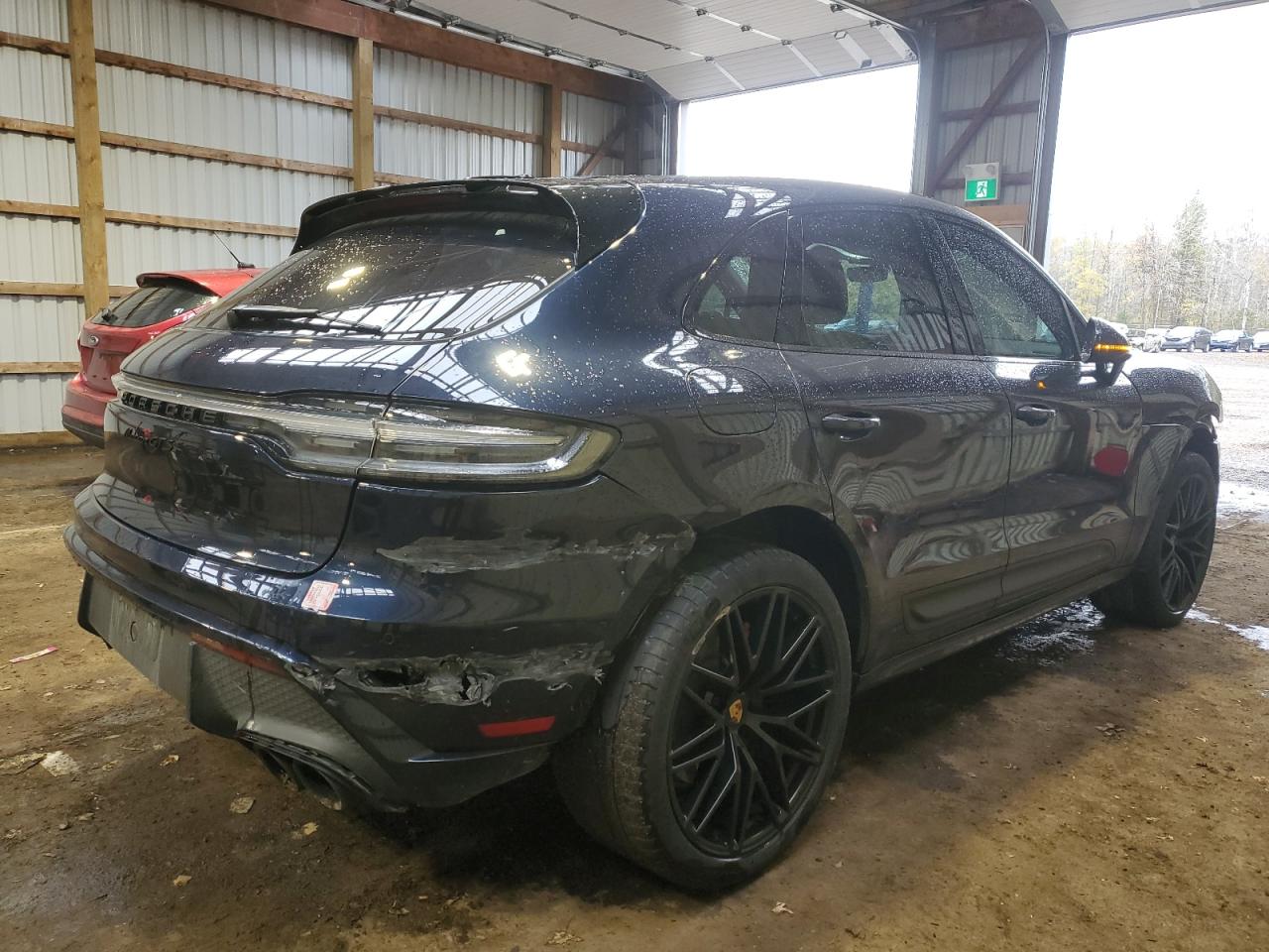 PORSCHE MACAN GTS