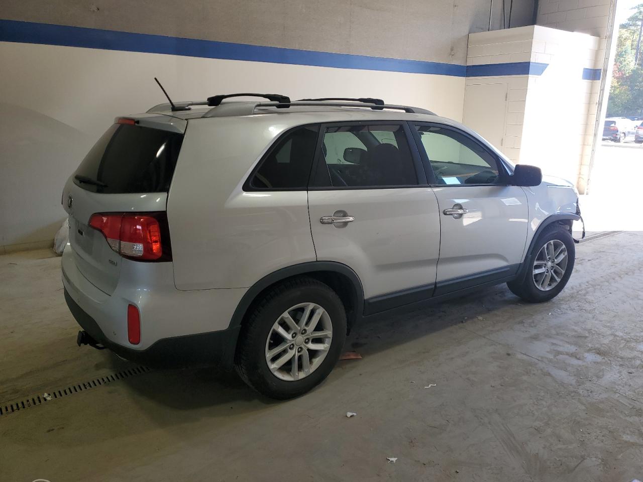 KIA SORENTO LX