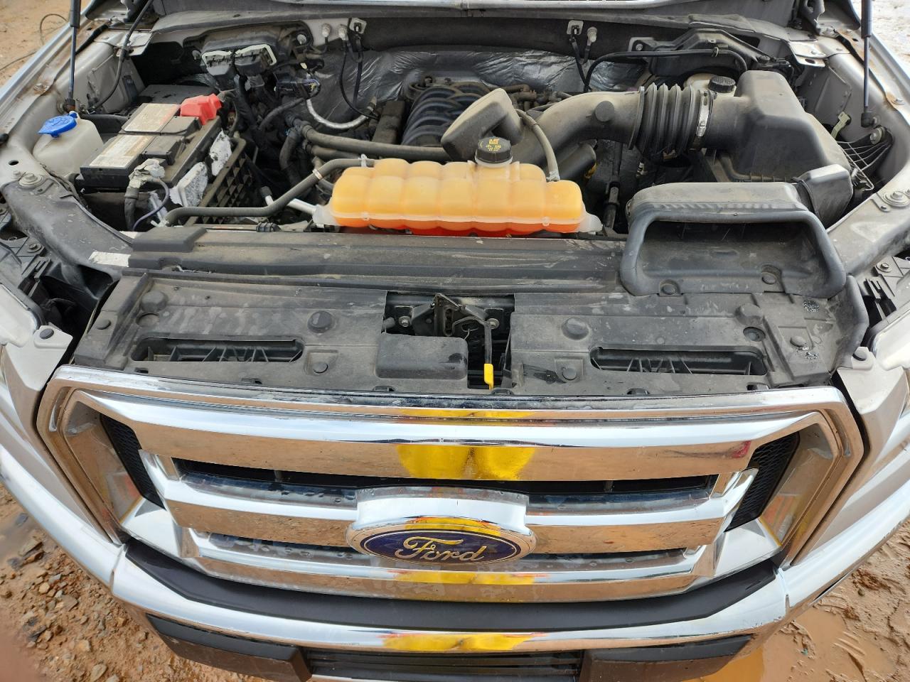 FORD F-150 SUPERCREW