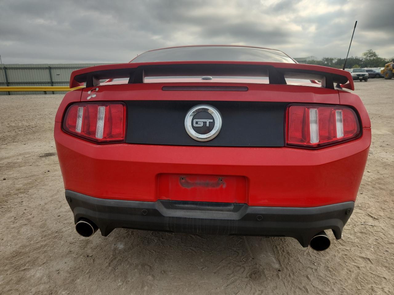 FORD MUSTANG GT