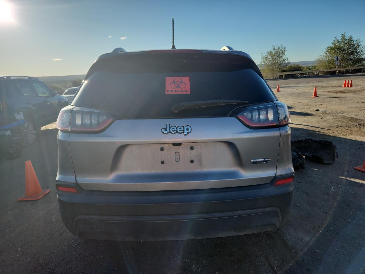 JEEP GRAND CHEROKEE LATITUDE