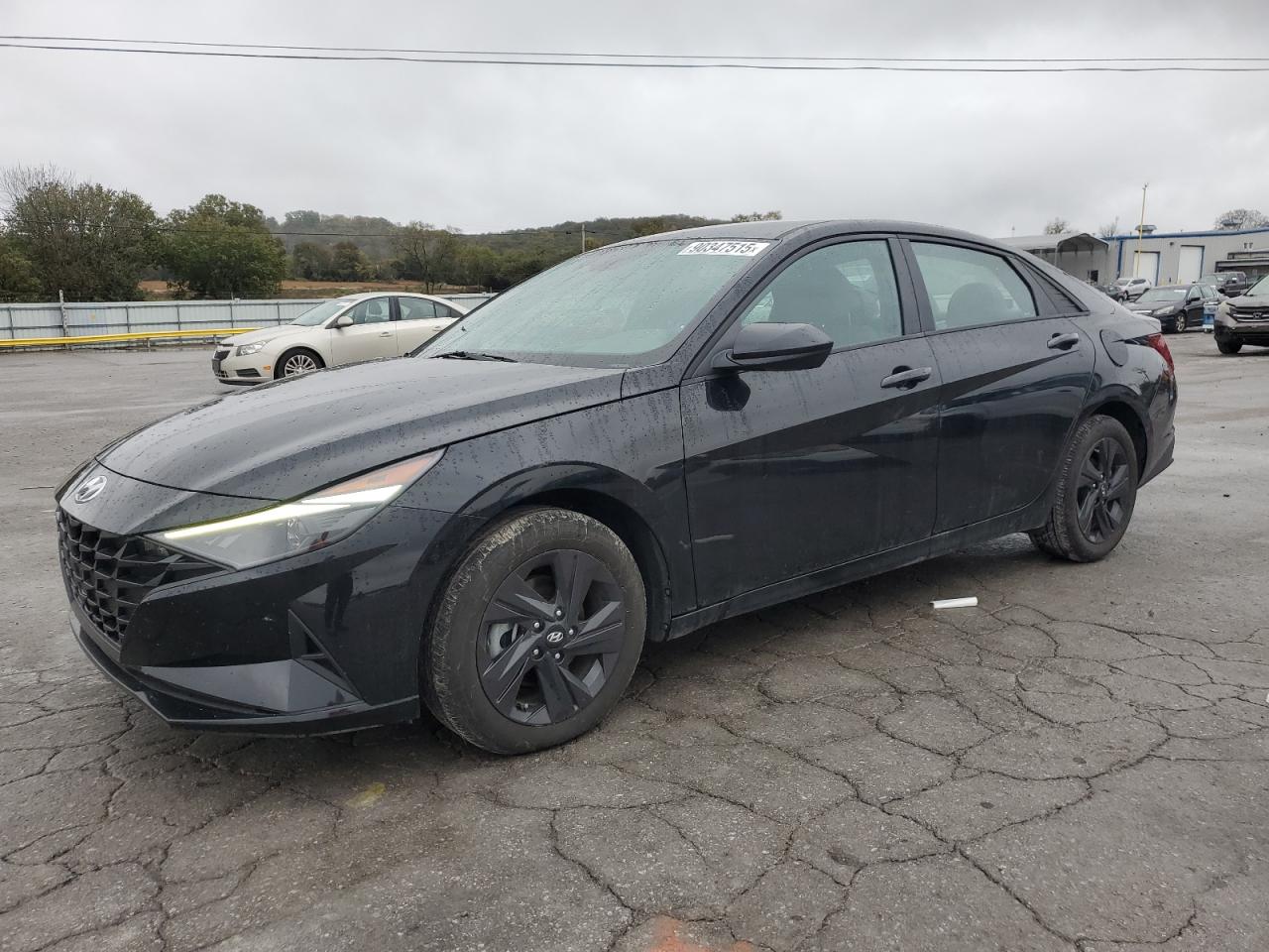 HYUNDAI ELANTRA BLUE