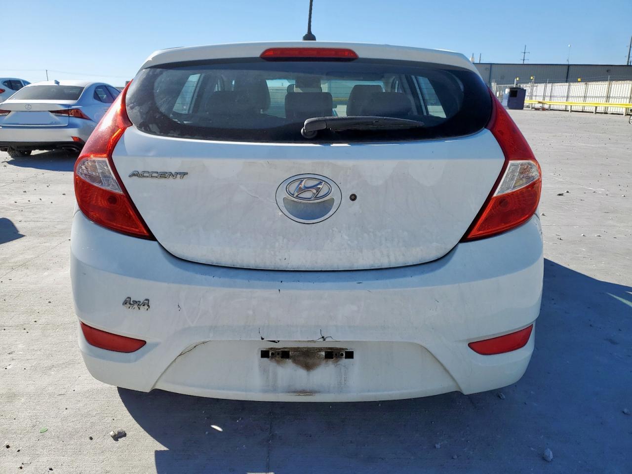HYUNDAI ACCENT SE