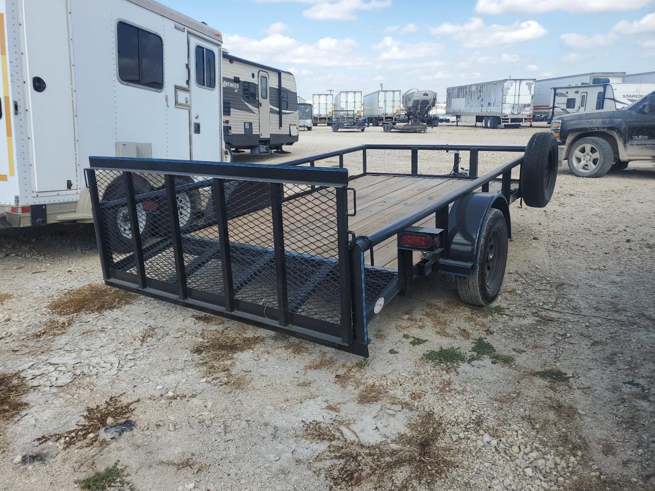 Lot #3267100681 2025 BELLWETHER 12' UTILITY