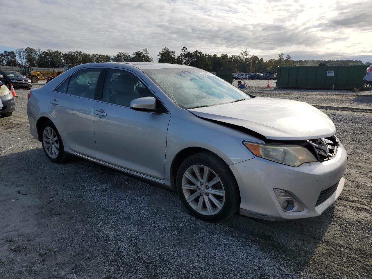 TOYOTA CAMRY L
