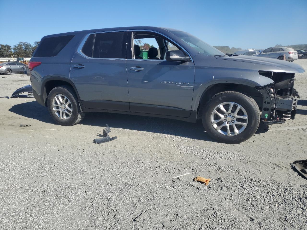 CHEVROLET TRAVERSE LS