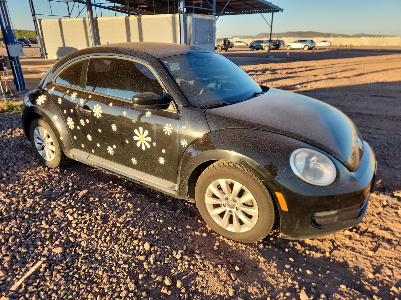 VOLKSWAGEN BEETLE
