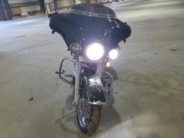 2010 HARLEY-DAVIDSON FLHX #3283808459