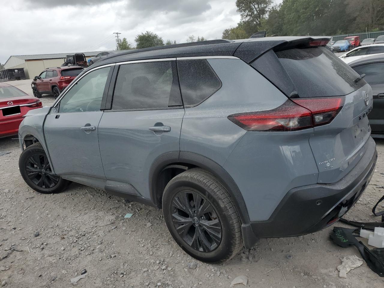 NISSAN ROGUE SV