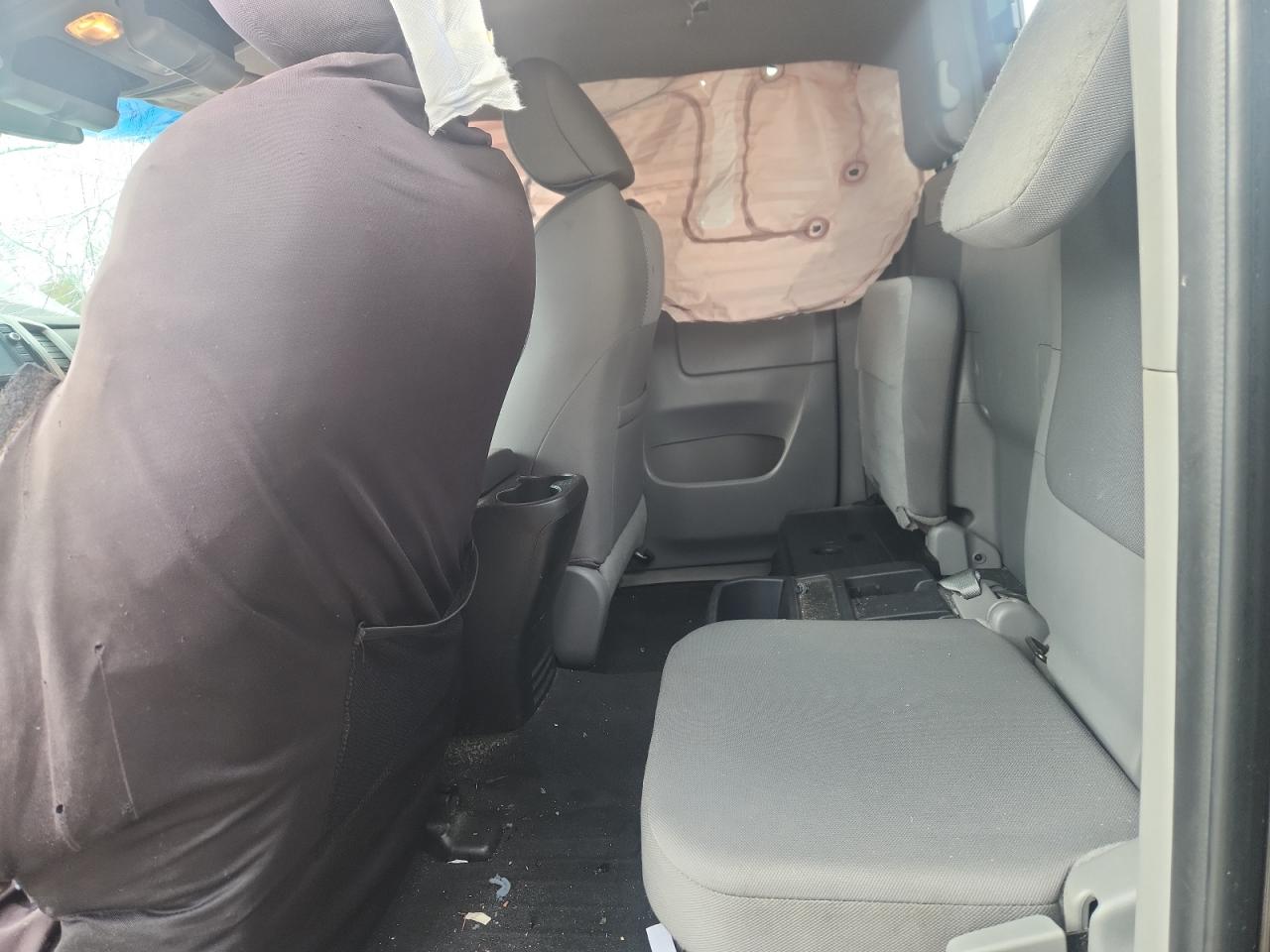 TOYOTA TACOMA ACCESS CAB