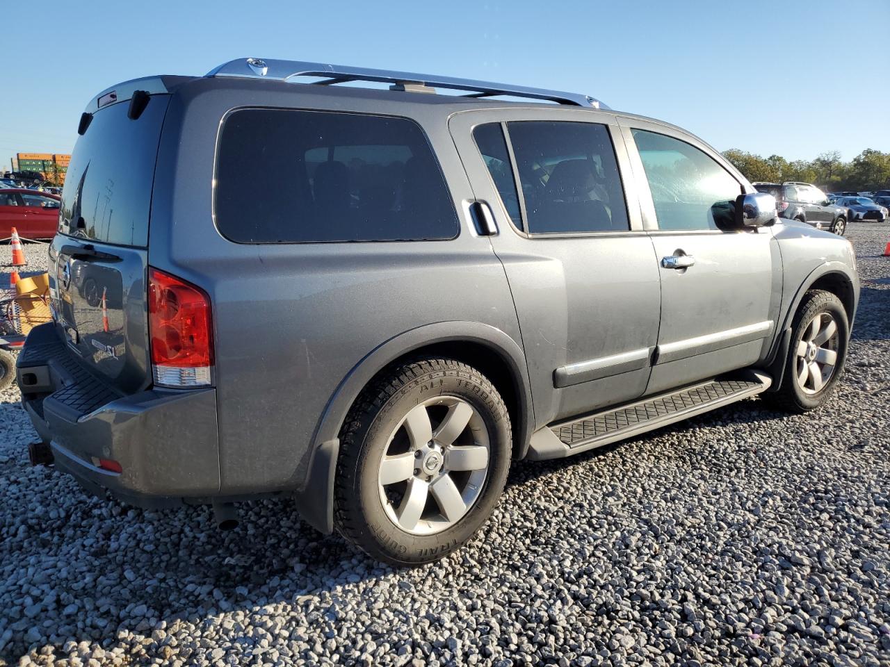 NISSAN ARMADA SV