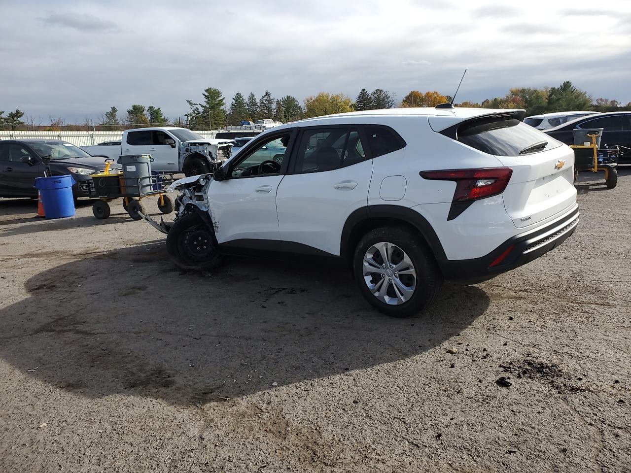Lot #3318872053 2024 CHEVROLET TRAX LS