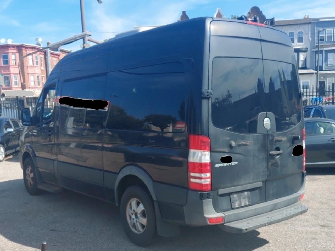 MERCEDES-BENZ SPRINTER 2500