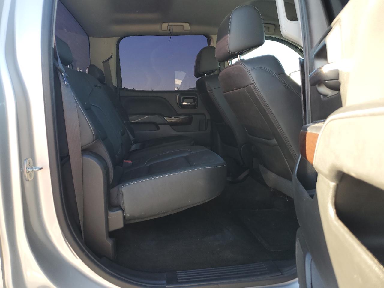 GMC SIERRA C1500 SLT