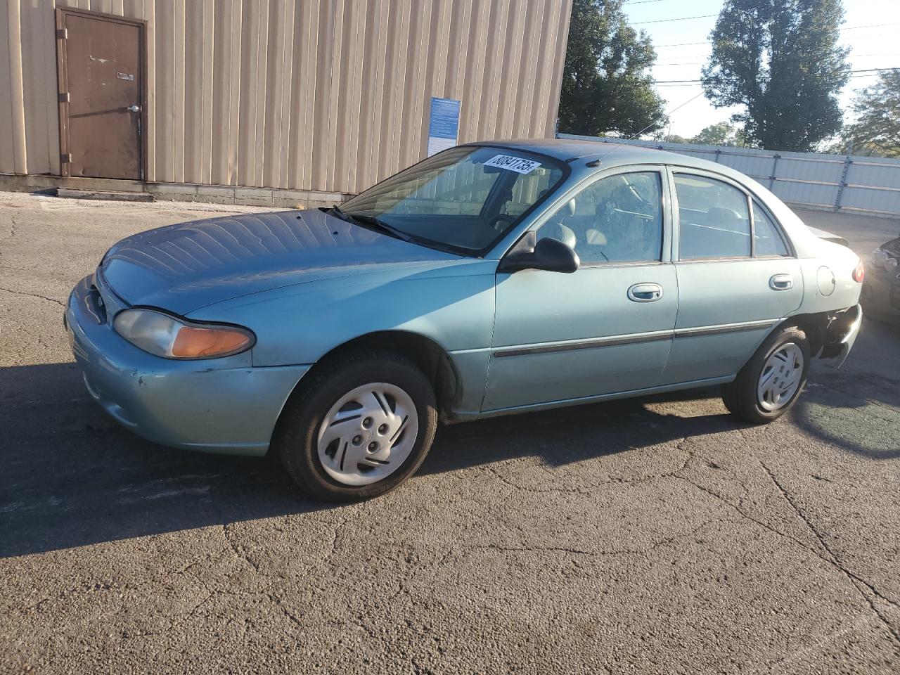  Salvage Ford Escort