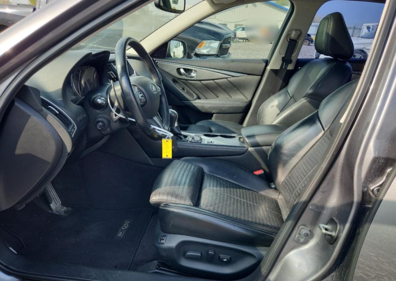 INFINITI Q50 PREMIUM