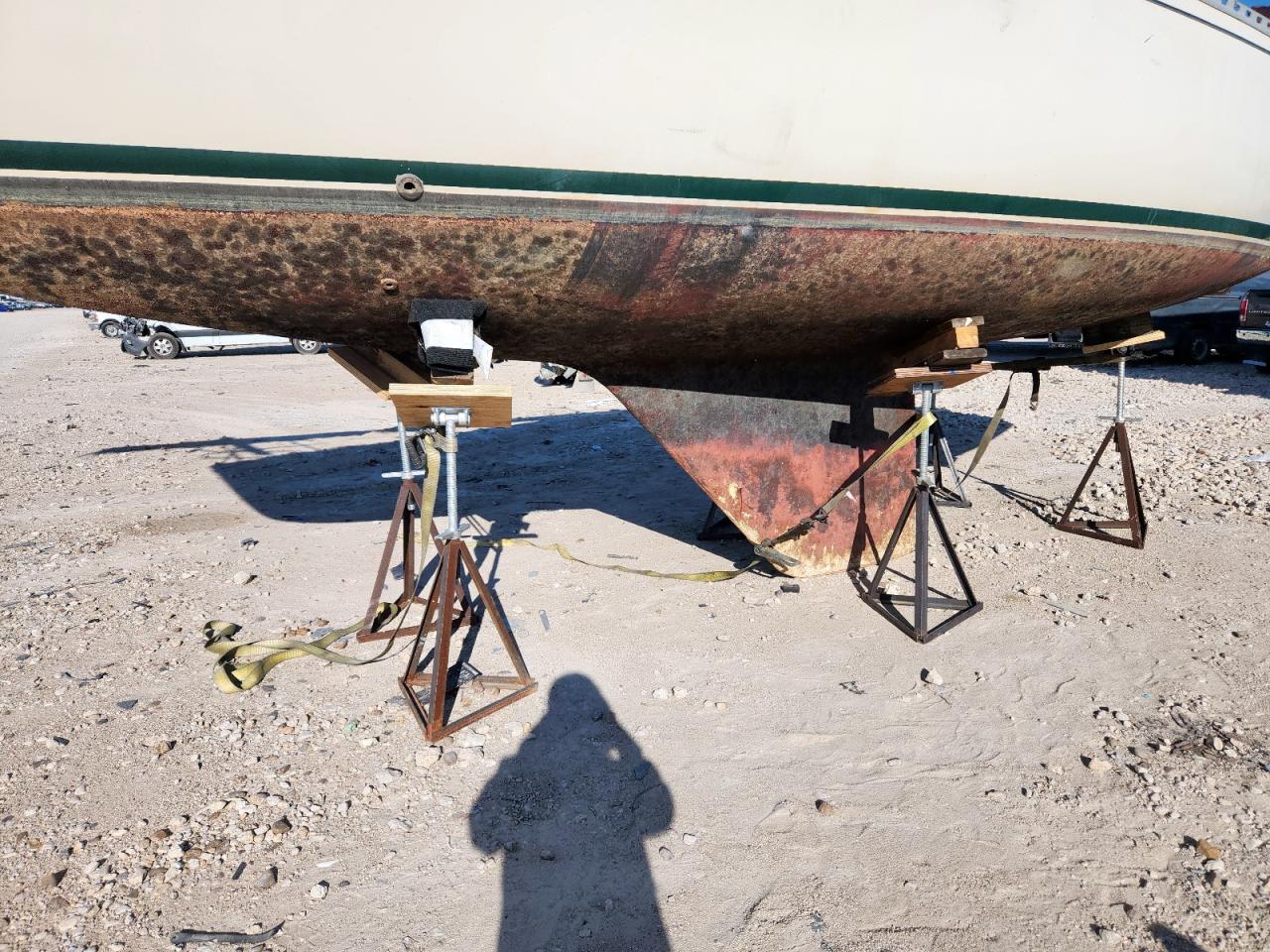 Lot #3308206152 1982 ISLA ISLANDER