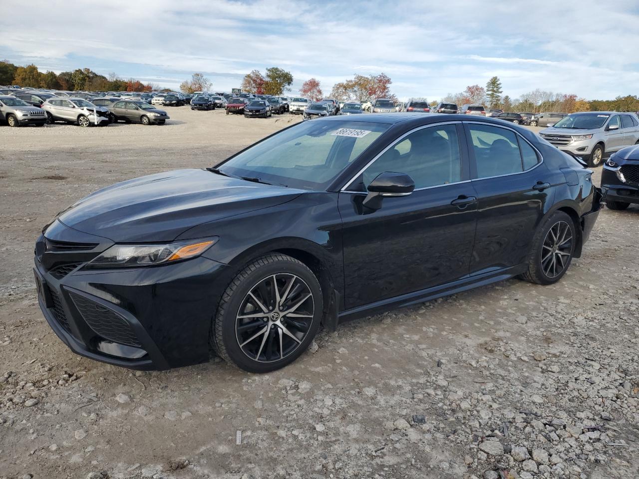 TOYOTA CAMRY SE NIGHT SHADE