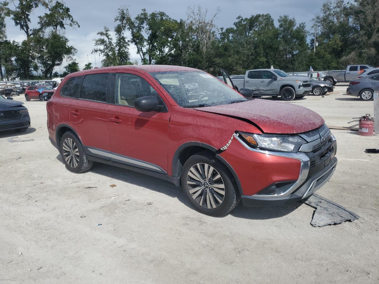 MITSUBISHI OUTLANDER ES