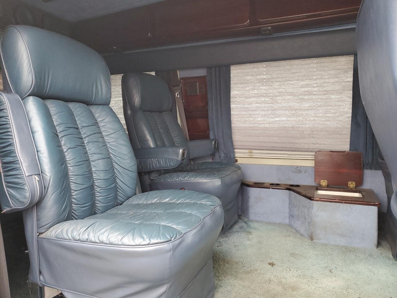 Lot #3304812650 1992 DODGE RAM VAN B2