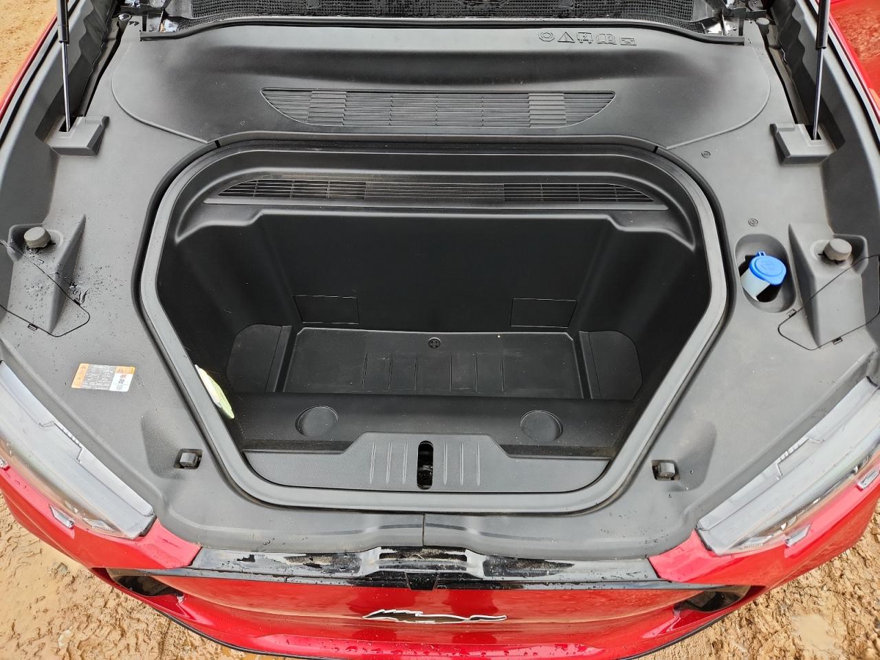 FORD MUSTANG PREMIUM