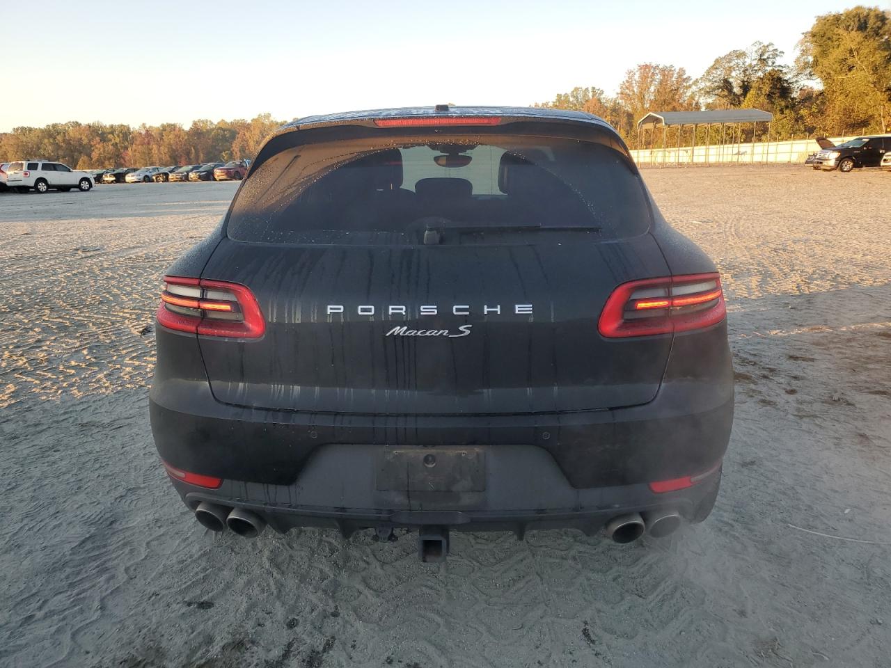 PORSCHE MACAN S