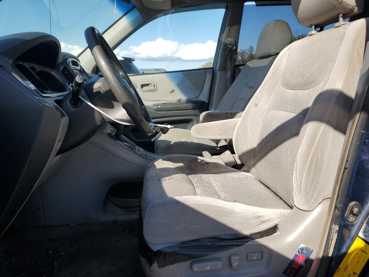 Lot #3290038272 2003 TOYOTA HIGHLANDER