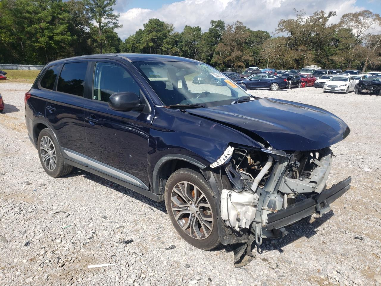 MITSUBISHI OUTLANDER ES