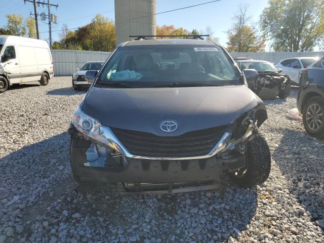 2011 TOYOTA SIENNA LE - 5TDJK3DC2BS020755