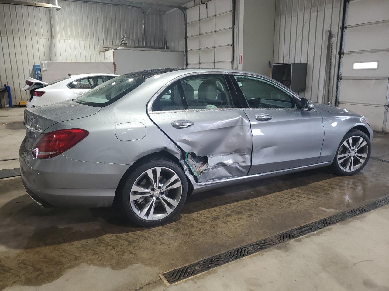 MERCEDES-BENZ C-CLASS 300 4MATIC