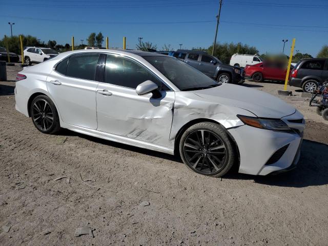 2019 TOYOTA CAMRY XSE 4T1B61HK8KU808476