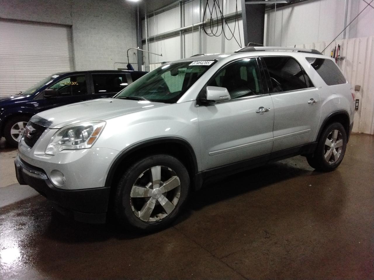 GMC ACADIA SLT-1