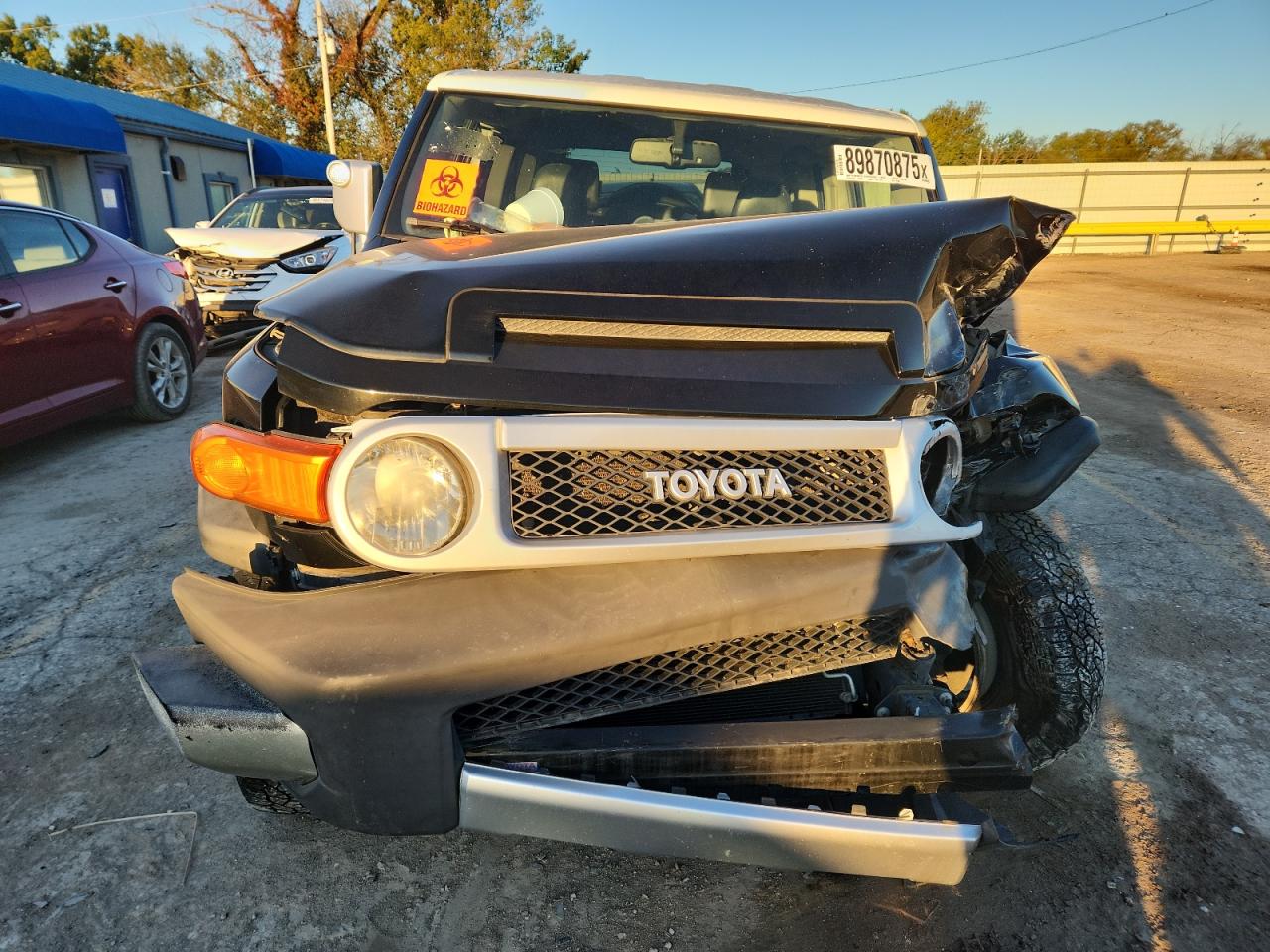 TOYOTA FJ CRUISER
