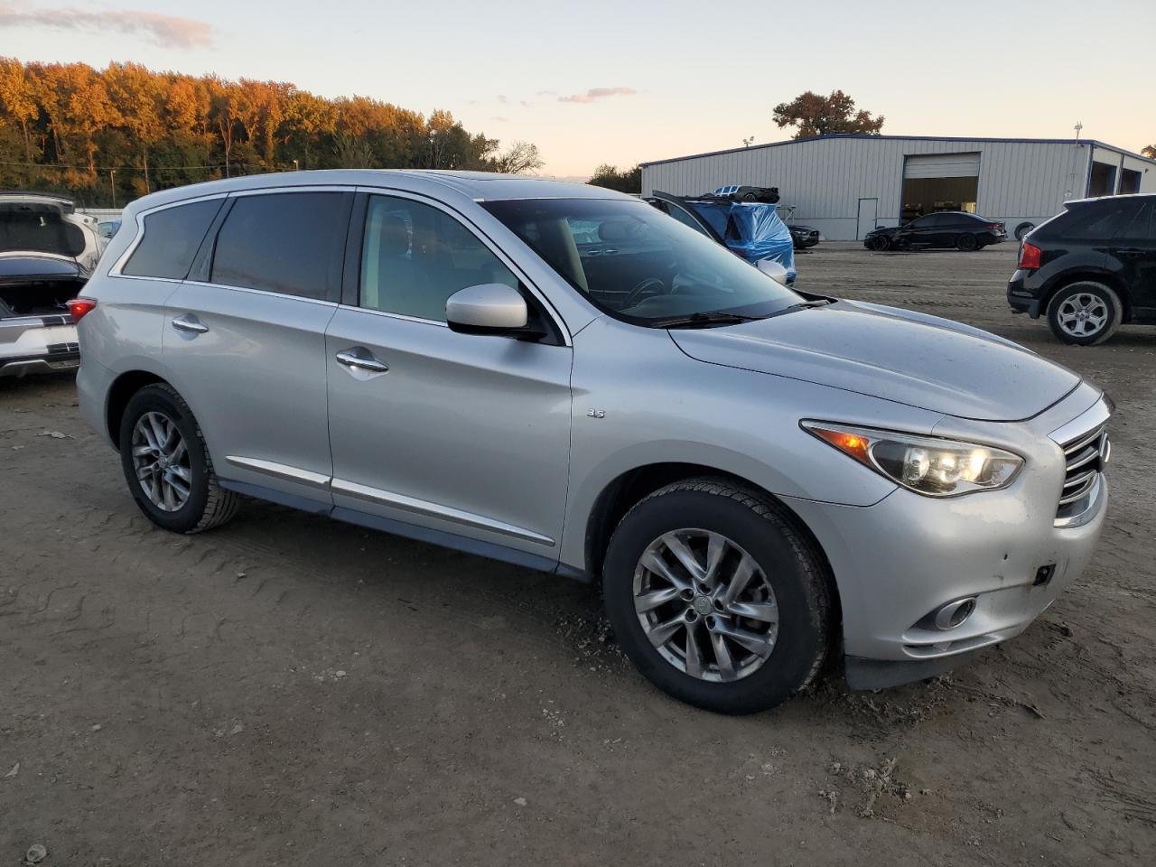 INFINITI QX60
