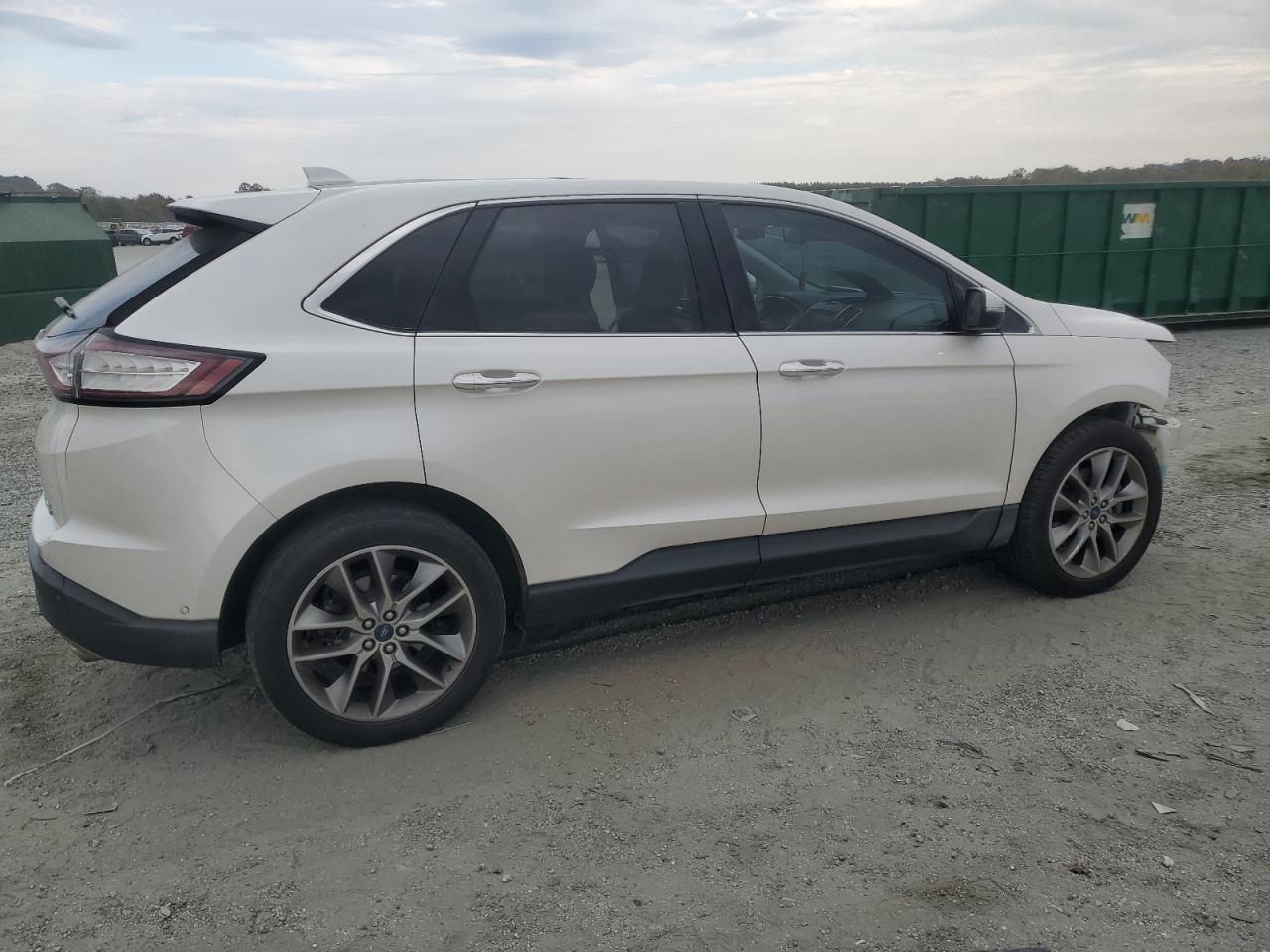 FORD EDGE TITANIUM