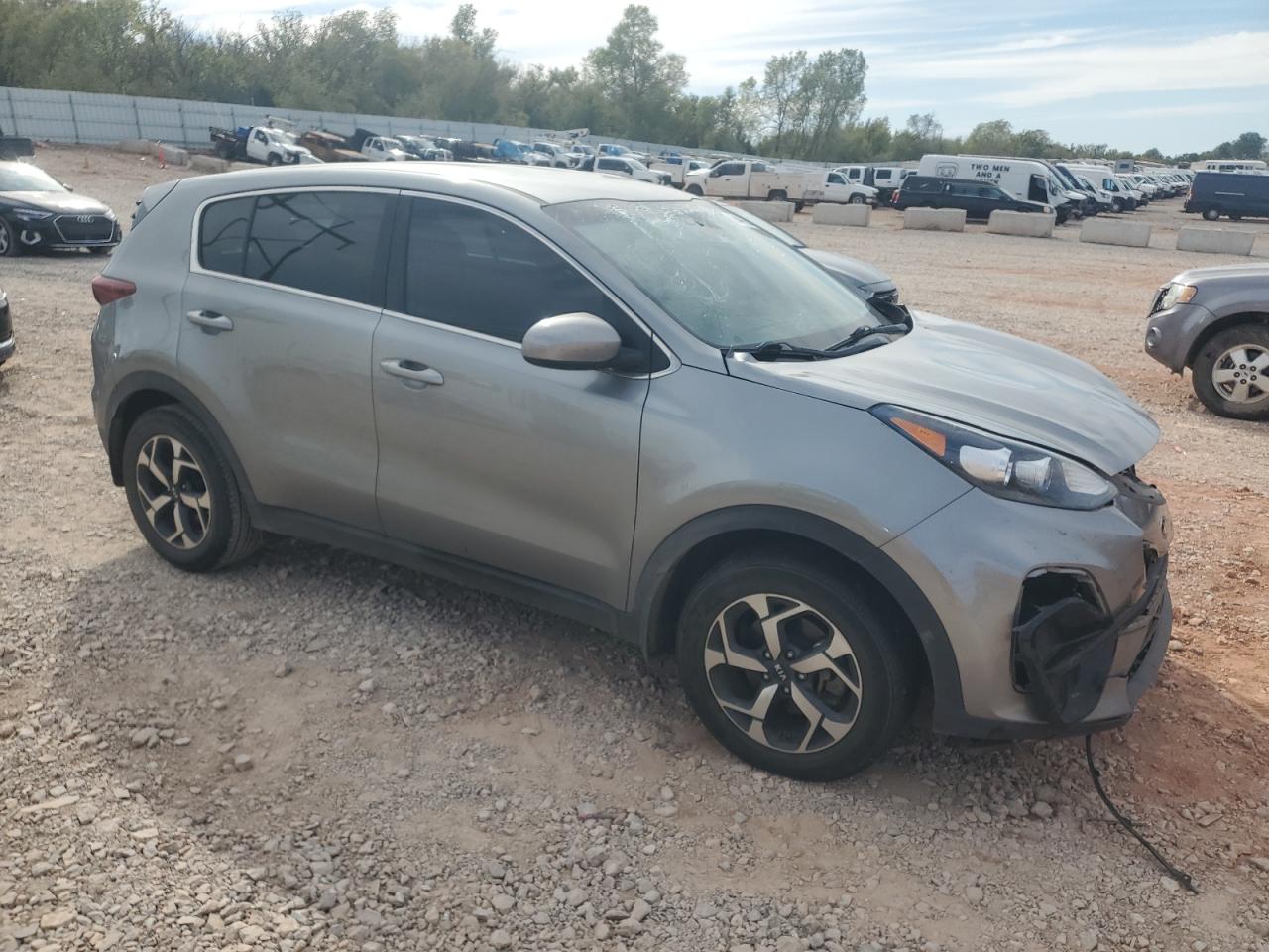 KIA SPORTAGE LX