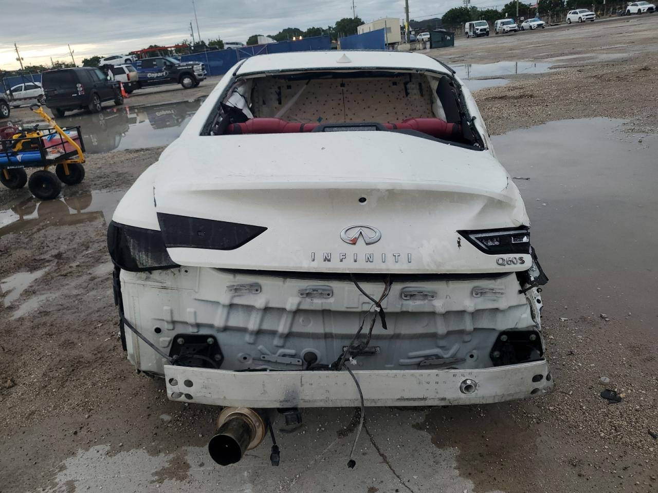 INFINITI Q60 RED SPORT 400