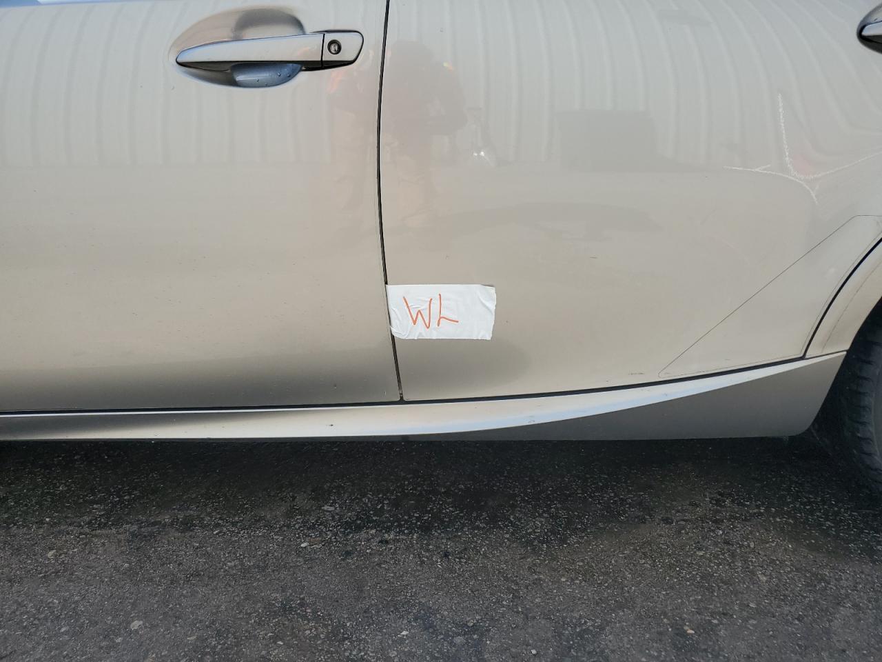 LEXUS IS 300 PREMIUM