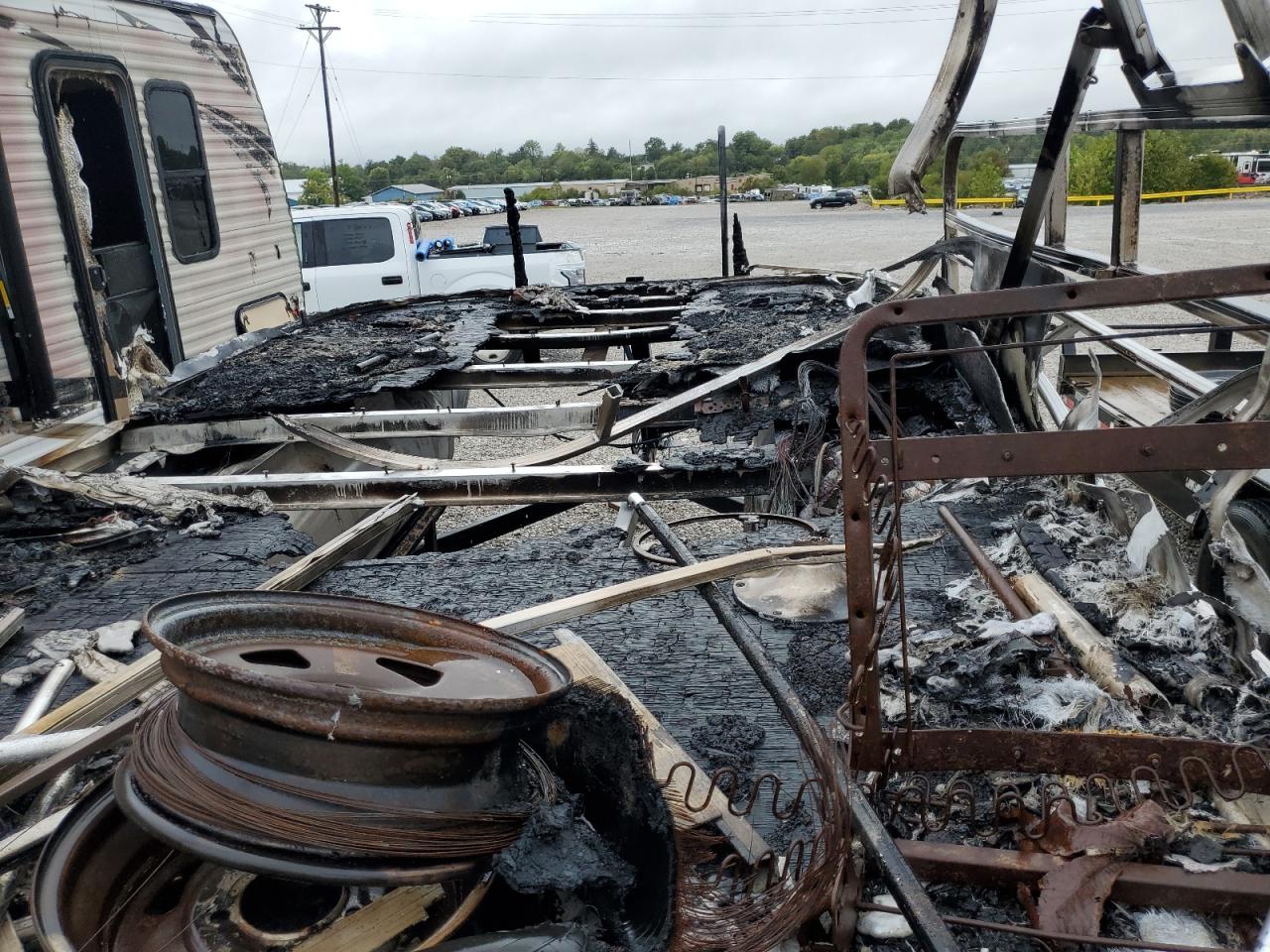 Lot #3291218997 2018 SUN TRACKER BOAT