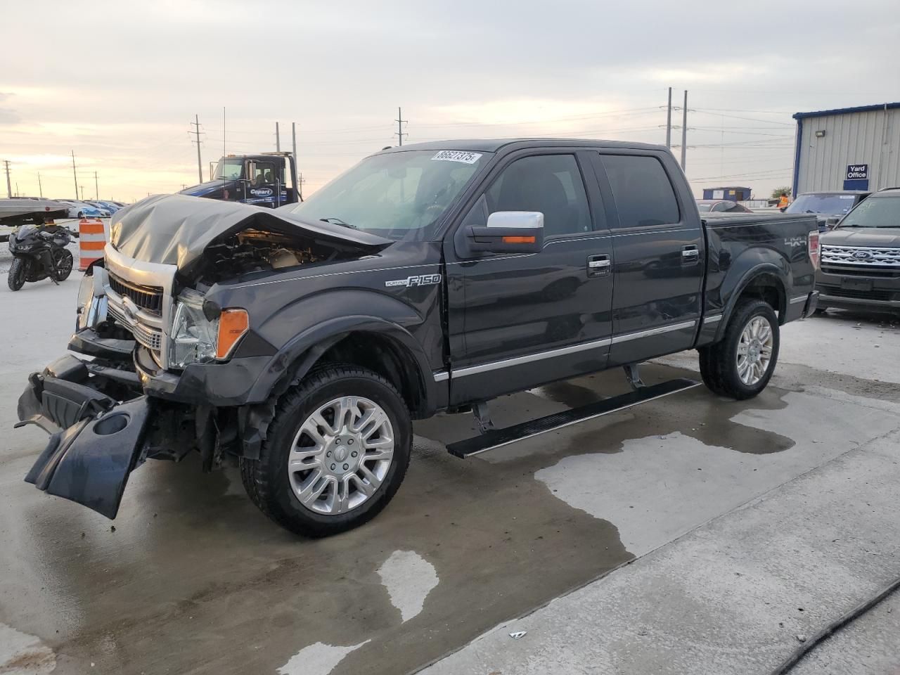 FORD F-150 SUPERCREW