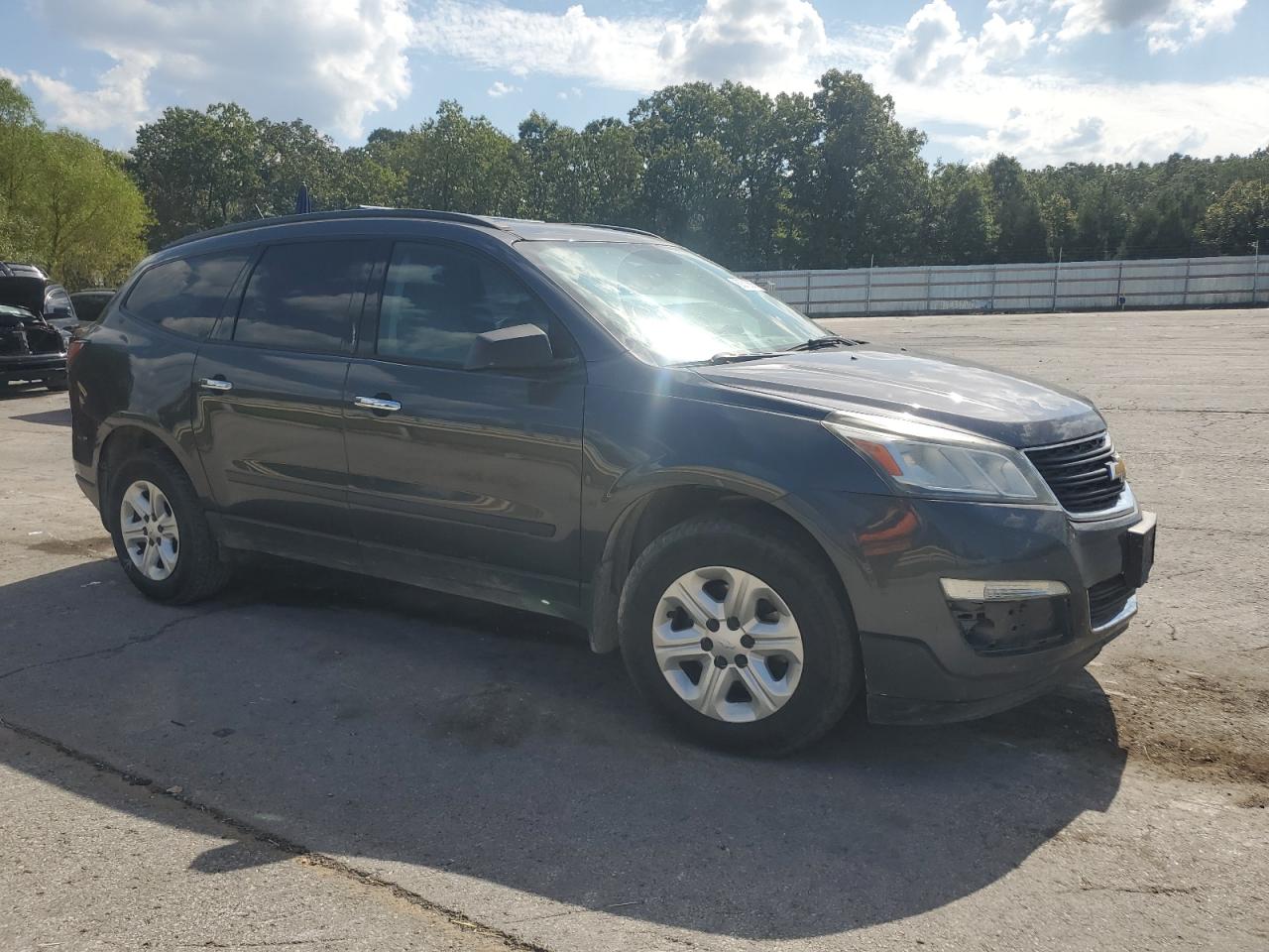 CHEVROLET TRAVERSE LS