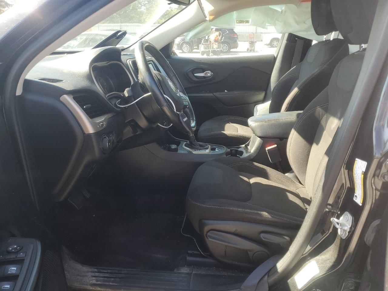 JEEP GRAND CHEROKEE LATITUDE