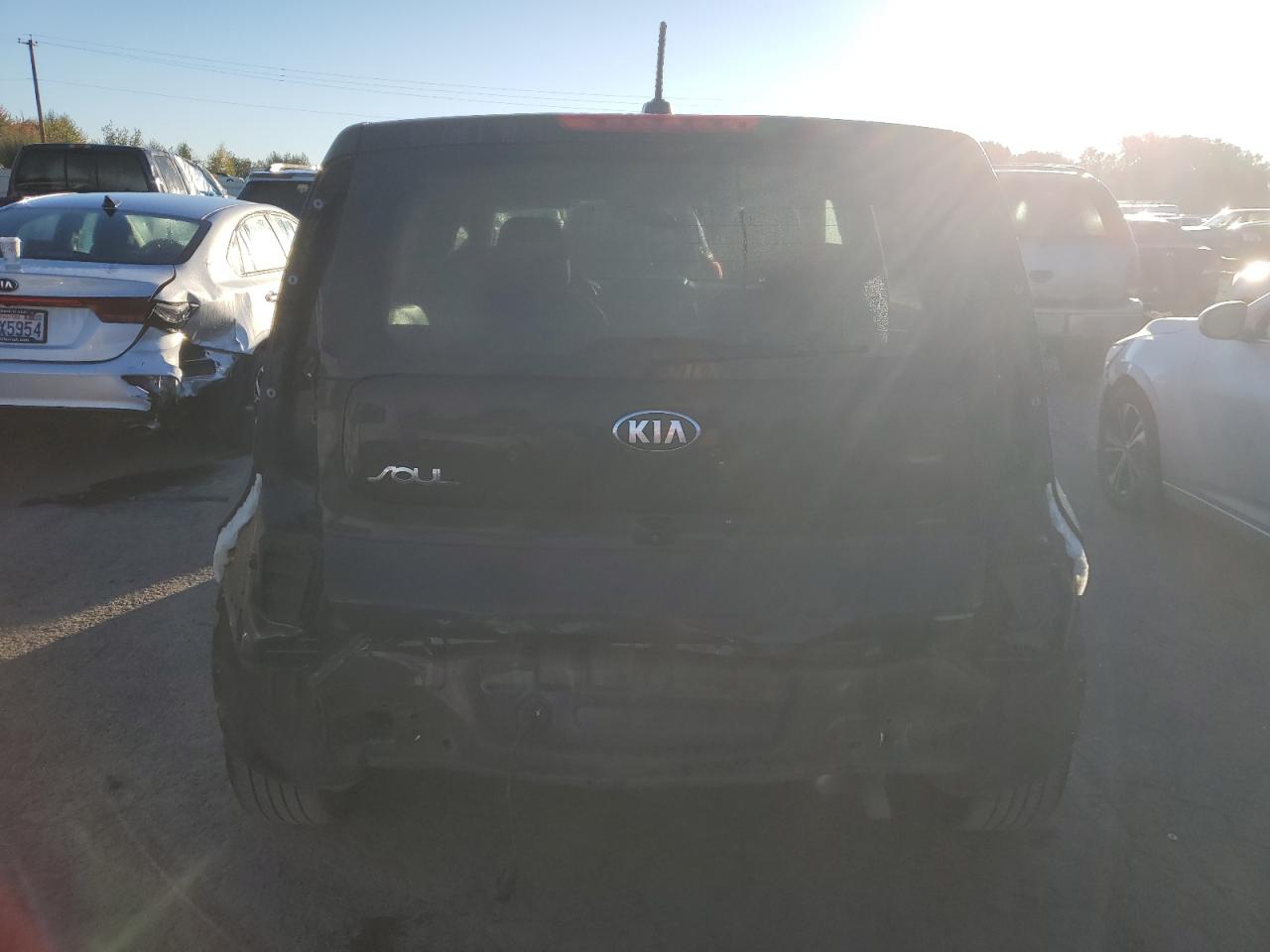 KIA SOUL +
