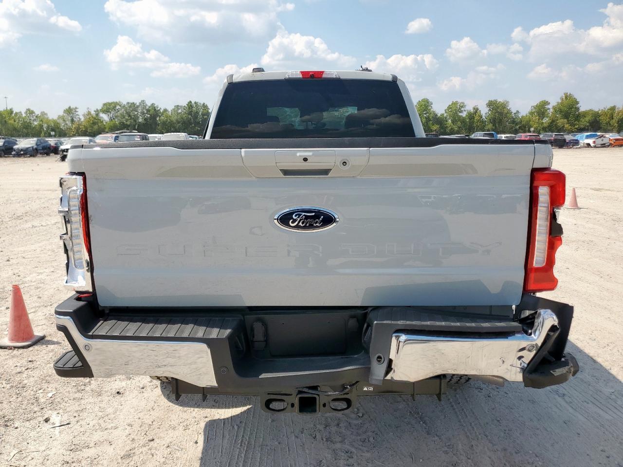 FORD F-250 SUPER DUTY