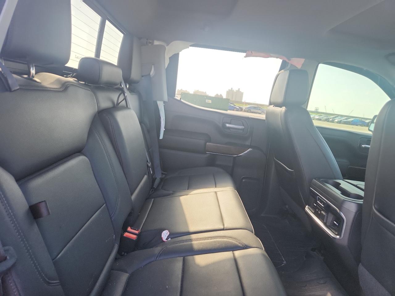 GMC SIERRA C1500 SLT