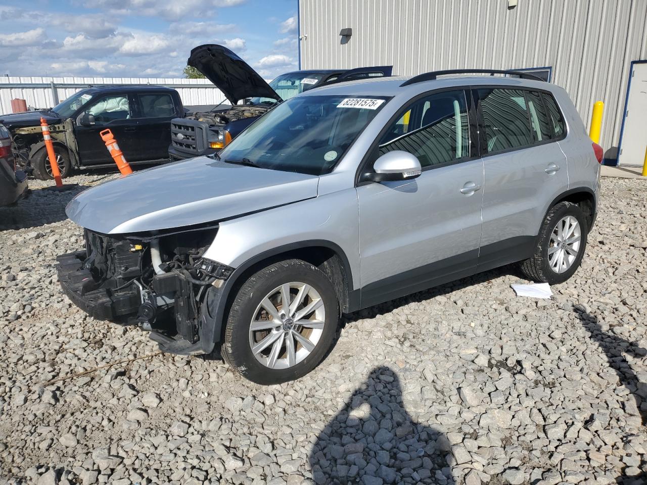  Salvage Volkswagen Tiguan