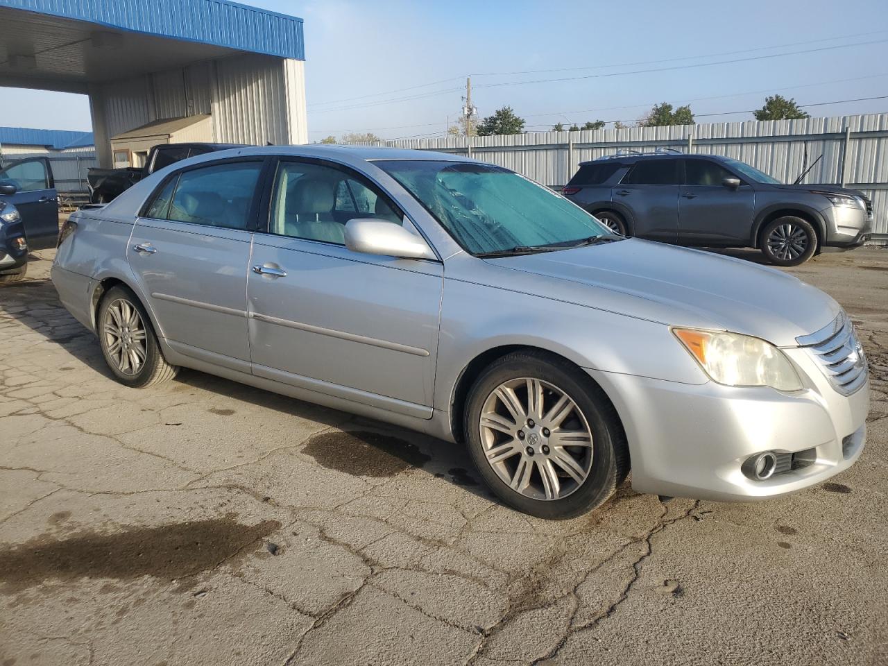 Lot #3263760142 2008 TOYOTA AVALON XL