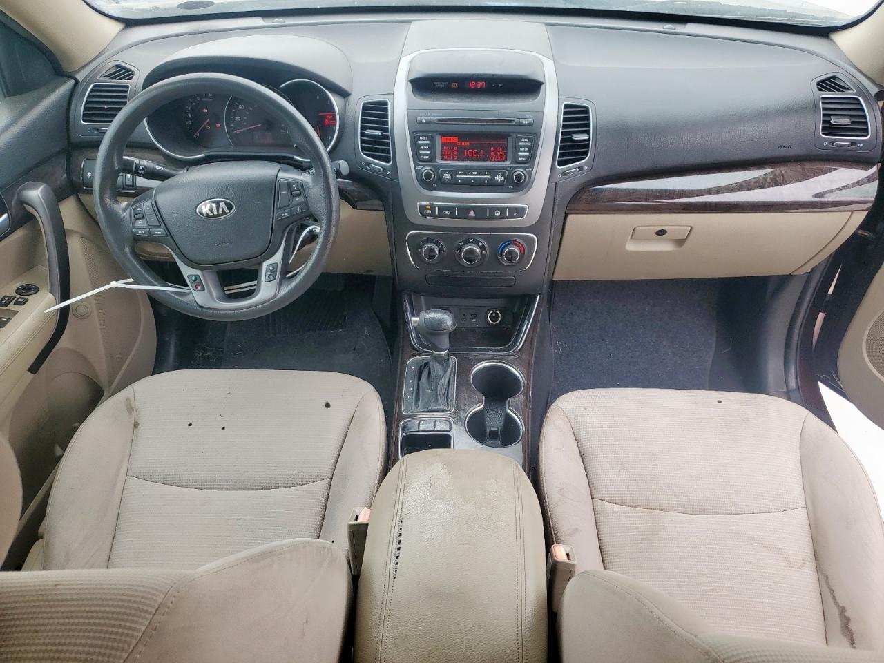KIA SORENTO LX